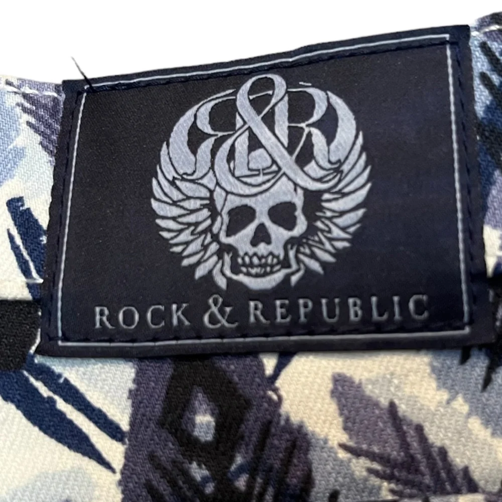 Rock & Republic Lolita shorts women's size 6 - Picture 8 of 9